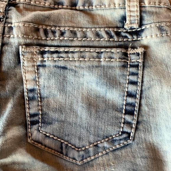 New Rue21 womens light wash distressed jeans juniors size 5/6 beachy coastal - Picture 11 of 15